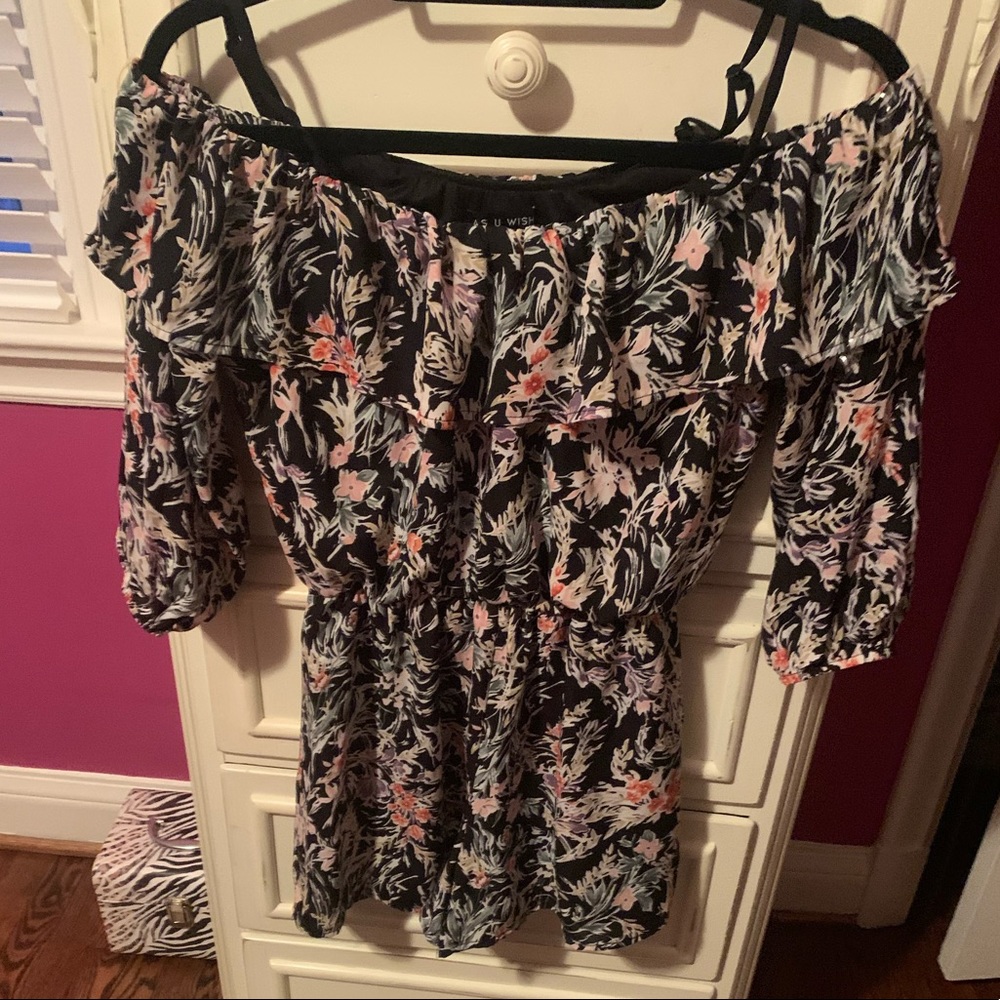 Floral romper juniors size XS